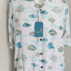 Hawaiian men's shirt XL fish blue shortsleeved
